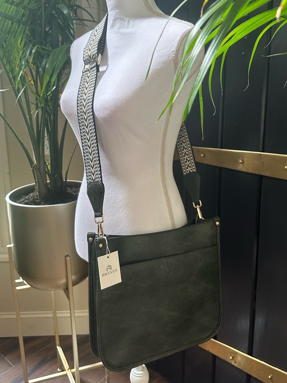 NWT HKCLUF Crossbody guitar strap hobo bag tote 2pc adj strap anti theft green